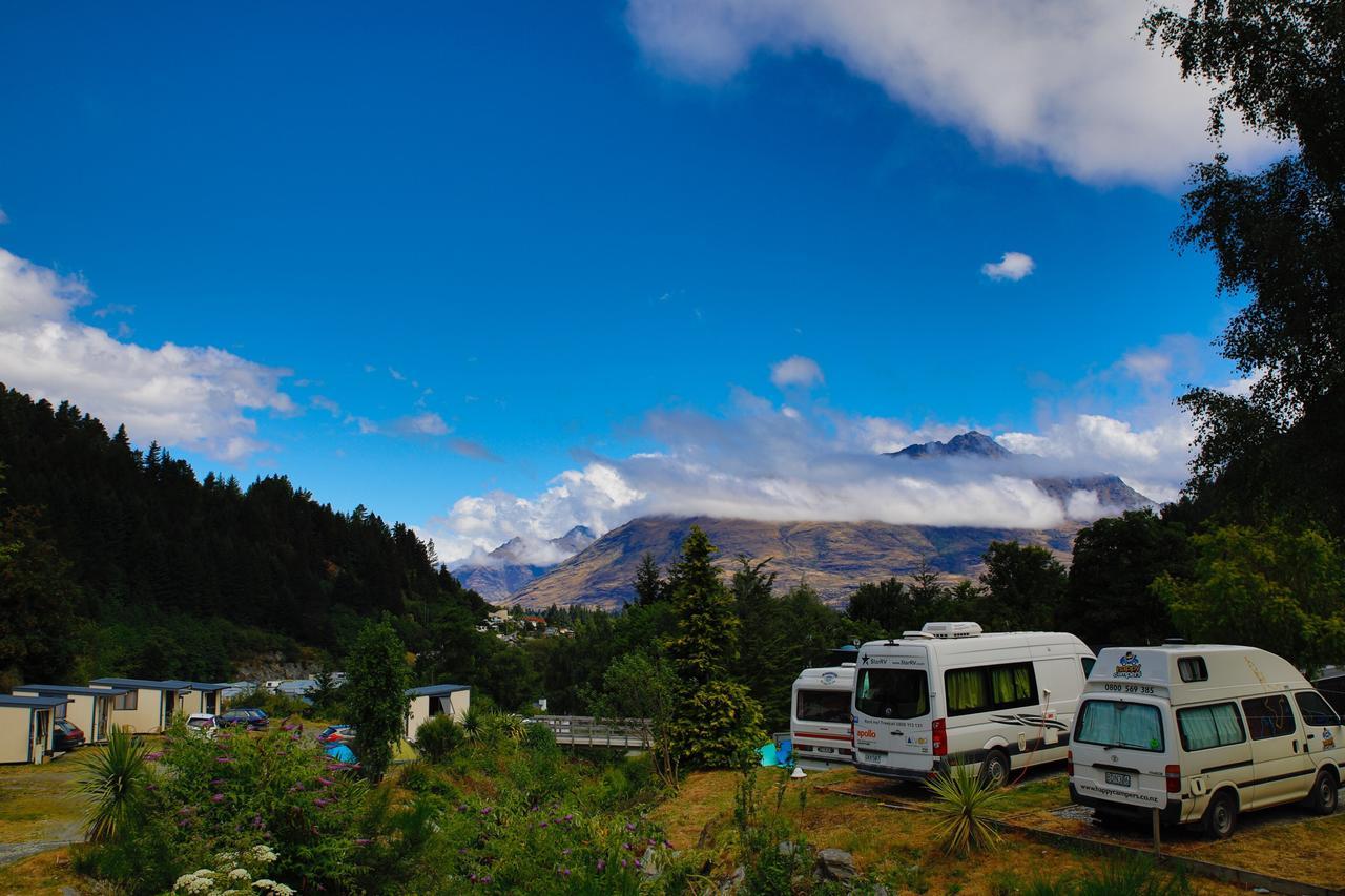 Hotel Qbox Queenstown Zewnętrze zdjęcie